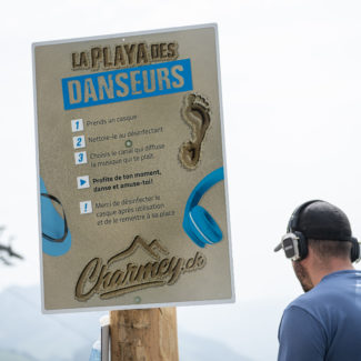 Panneau d'instructions de la Playa des danseurs avec les différentes informations